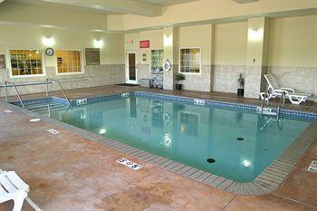 Hotel Country & By Radisson, - Quail Springs, Ok