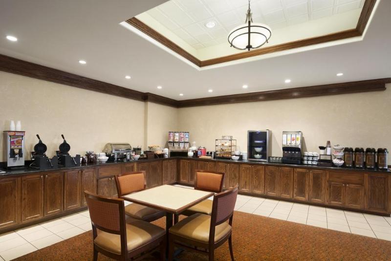 Country & By Radisson, - Quail Springs, Ok Oklahoma City
